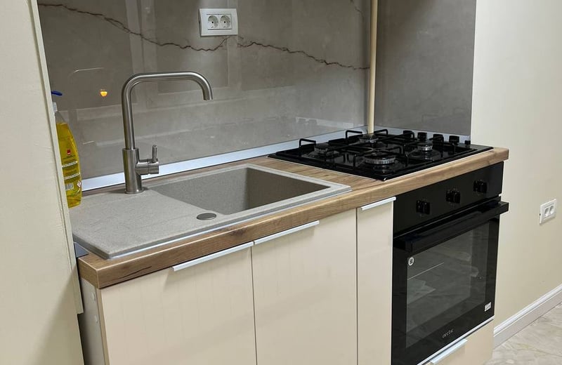 Rental of a comfortable 3-room apartment, 65 m², Tomis 2, Constanta, Romania